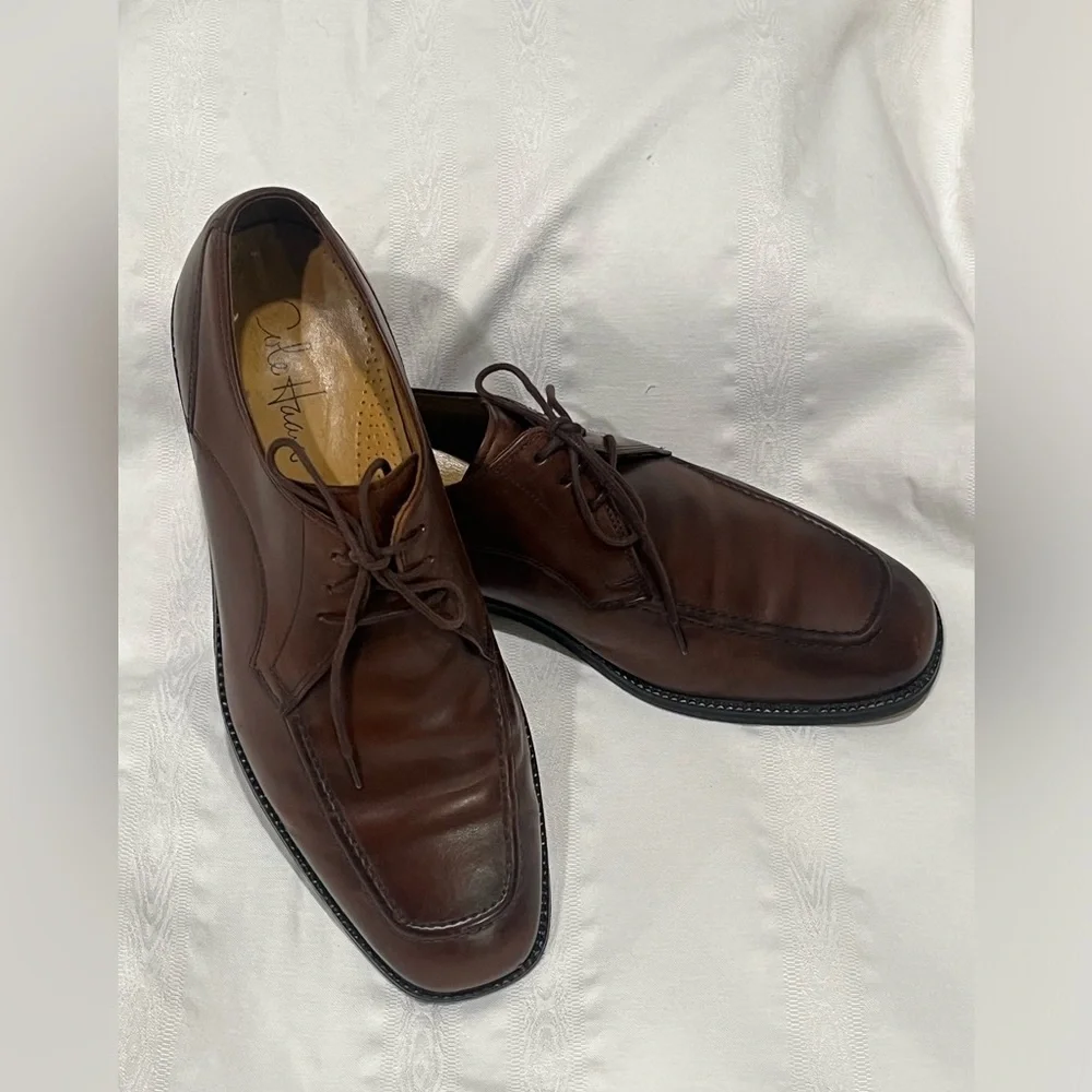 Men's Dark Brown Leather COLE HAAN EATON APRON TOE DERBYLace-Up Shoes, SIZE 9.5M